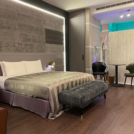 Purple Garden Motel Καοσιούνγκ Εξωτερικό φωτογραφία