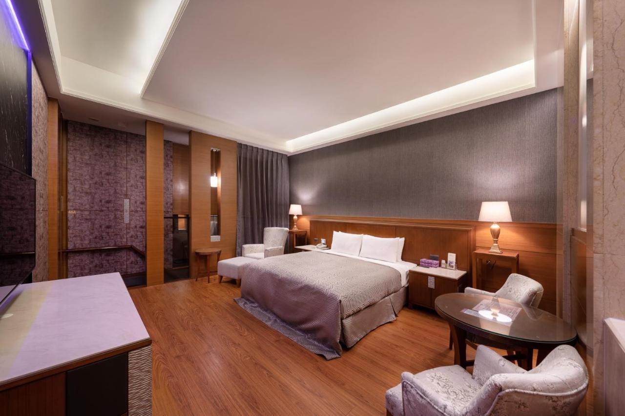 Purple Garden Motel Καοσιούνγκ Εξωτερικό φωτογραφία